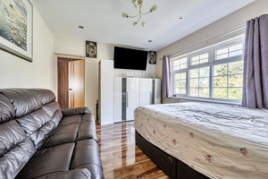 Photo 14- click for photo gallery